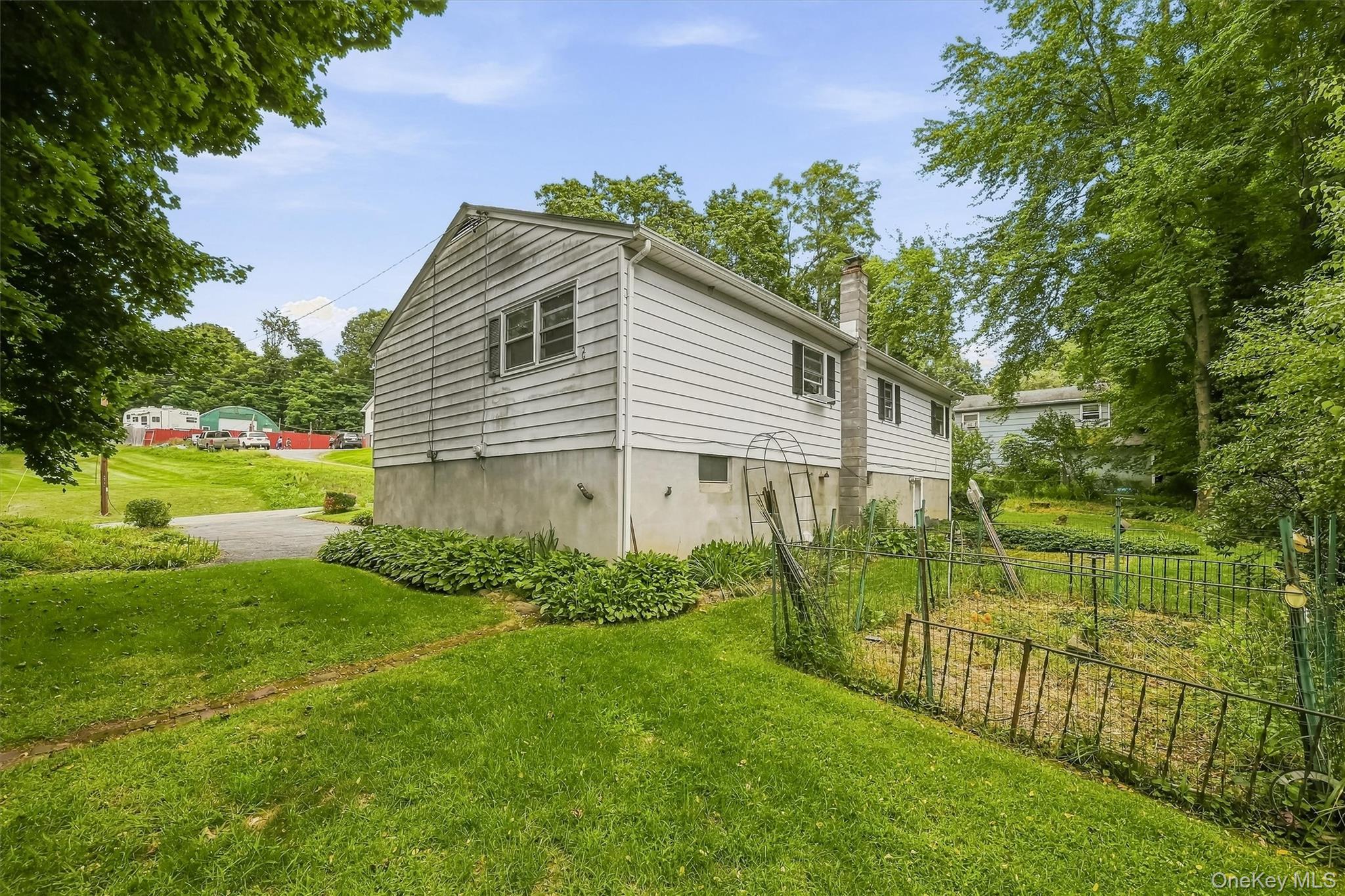 9 Michelle Drive – For Sale photo 40