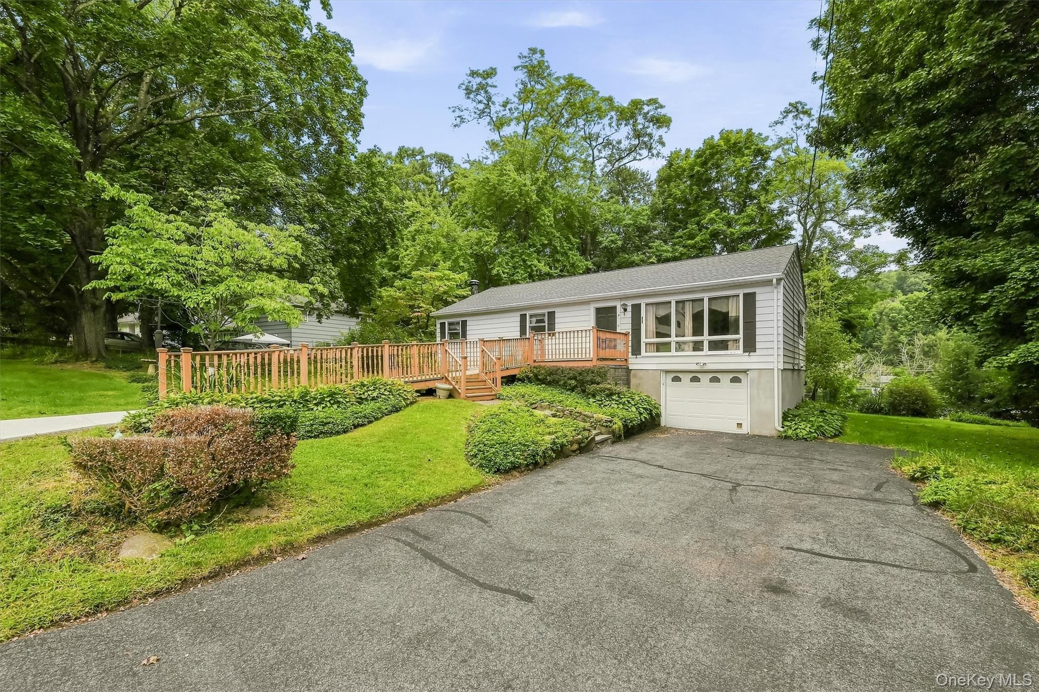 9 Michelle Drive – For Sale photo 5