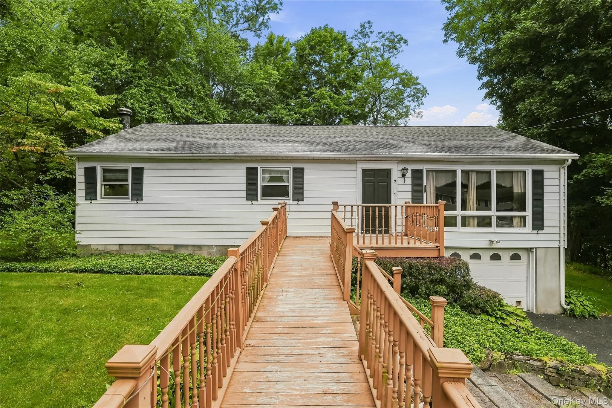 9 Michelle Drive – For Sale photo 4