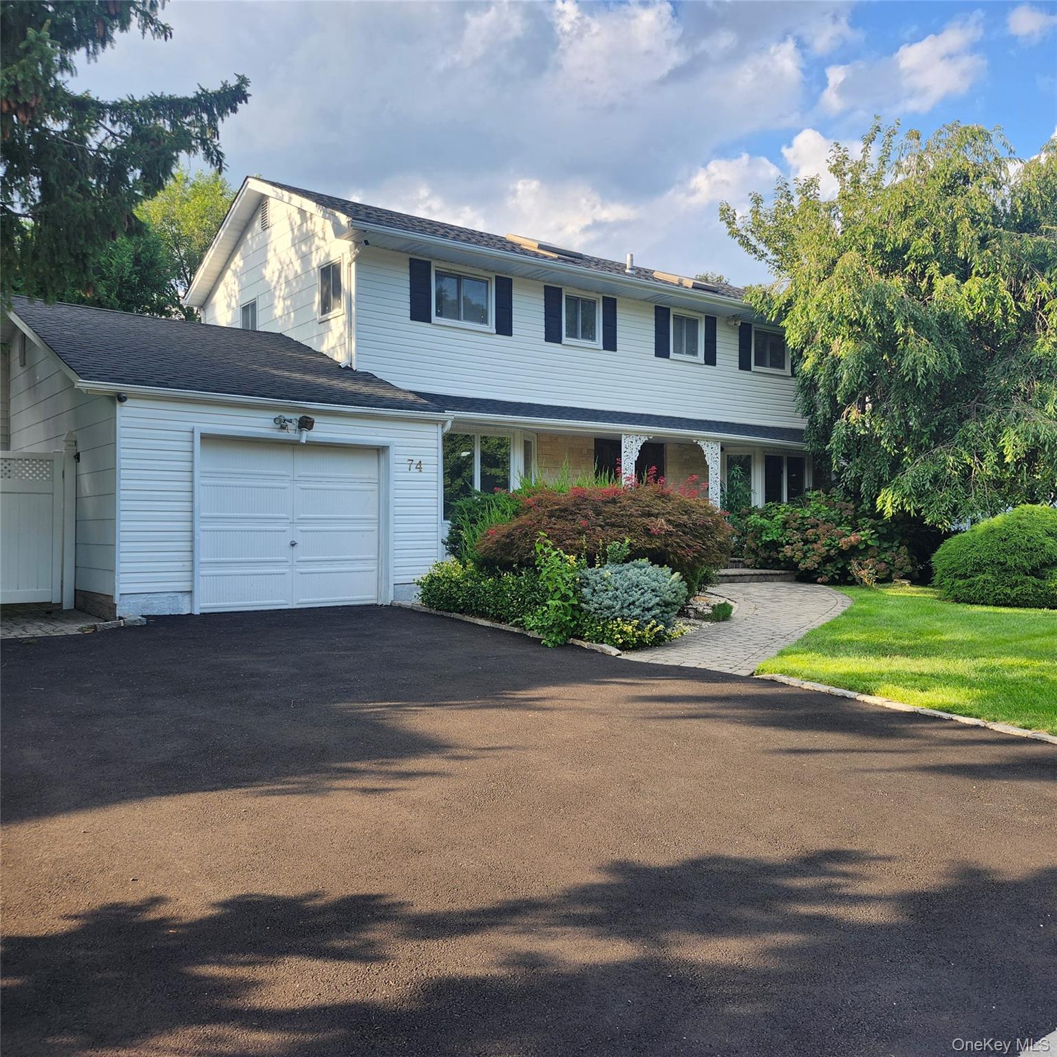 74 Rockland Drive – For Rent