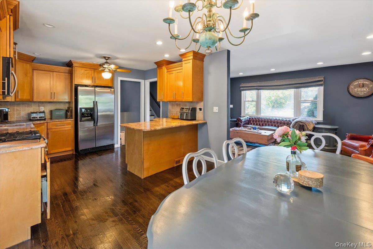 8 Foxwood Avenue – For Sale photo 8