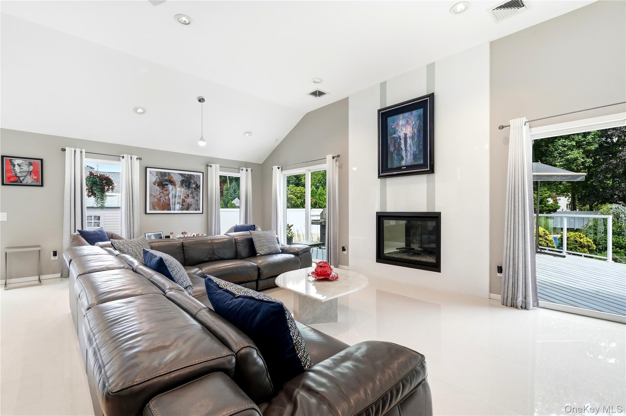 31 Deer Run – For Sale photo 17