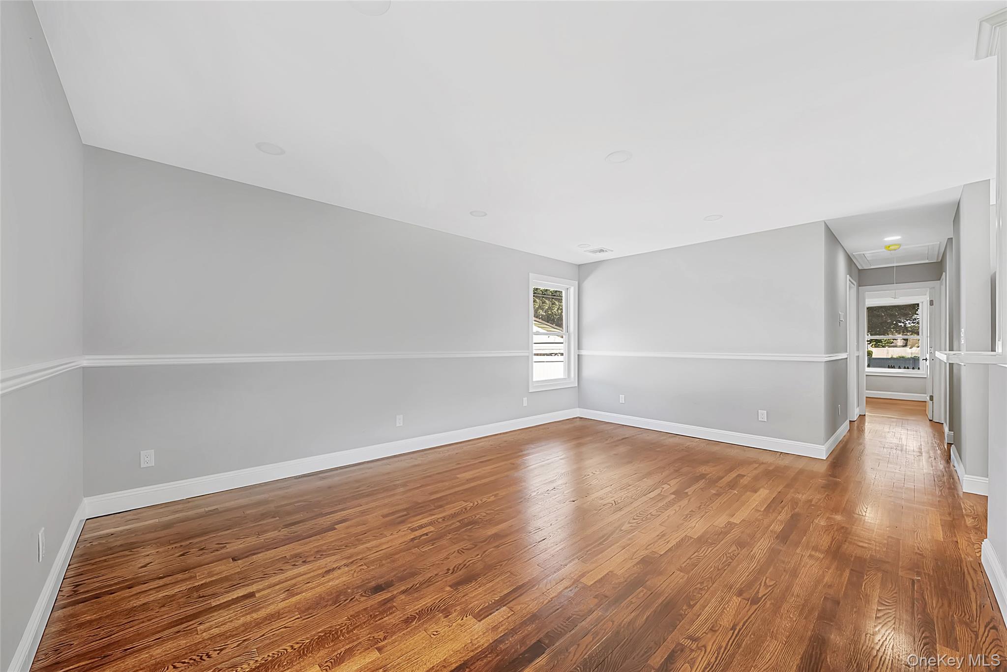 388 Vespucci Avenue – For Sale photo 3