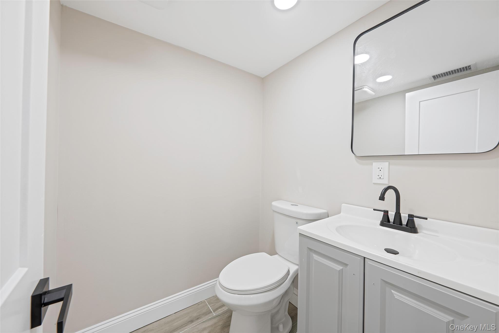 388 Vespucci Avenue – For Sale photo 13