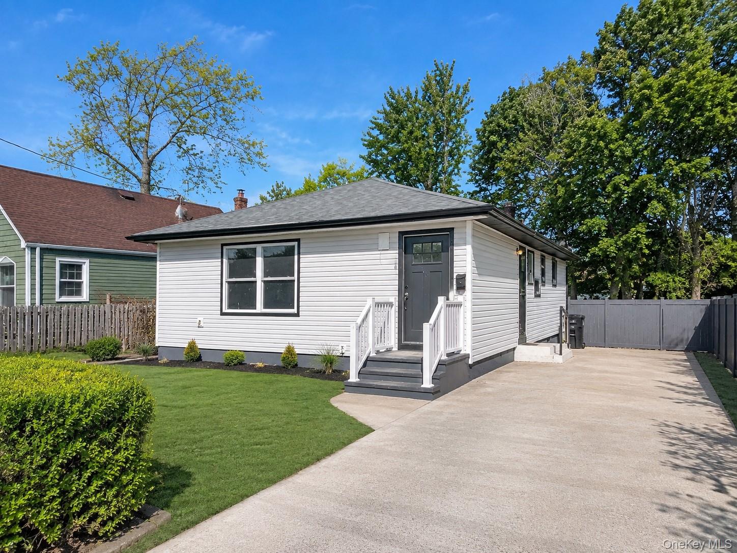 388 Vespucci Avenue – For Sale