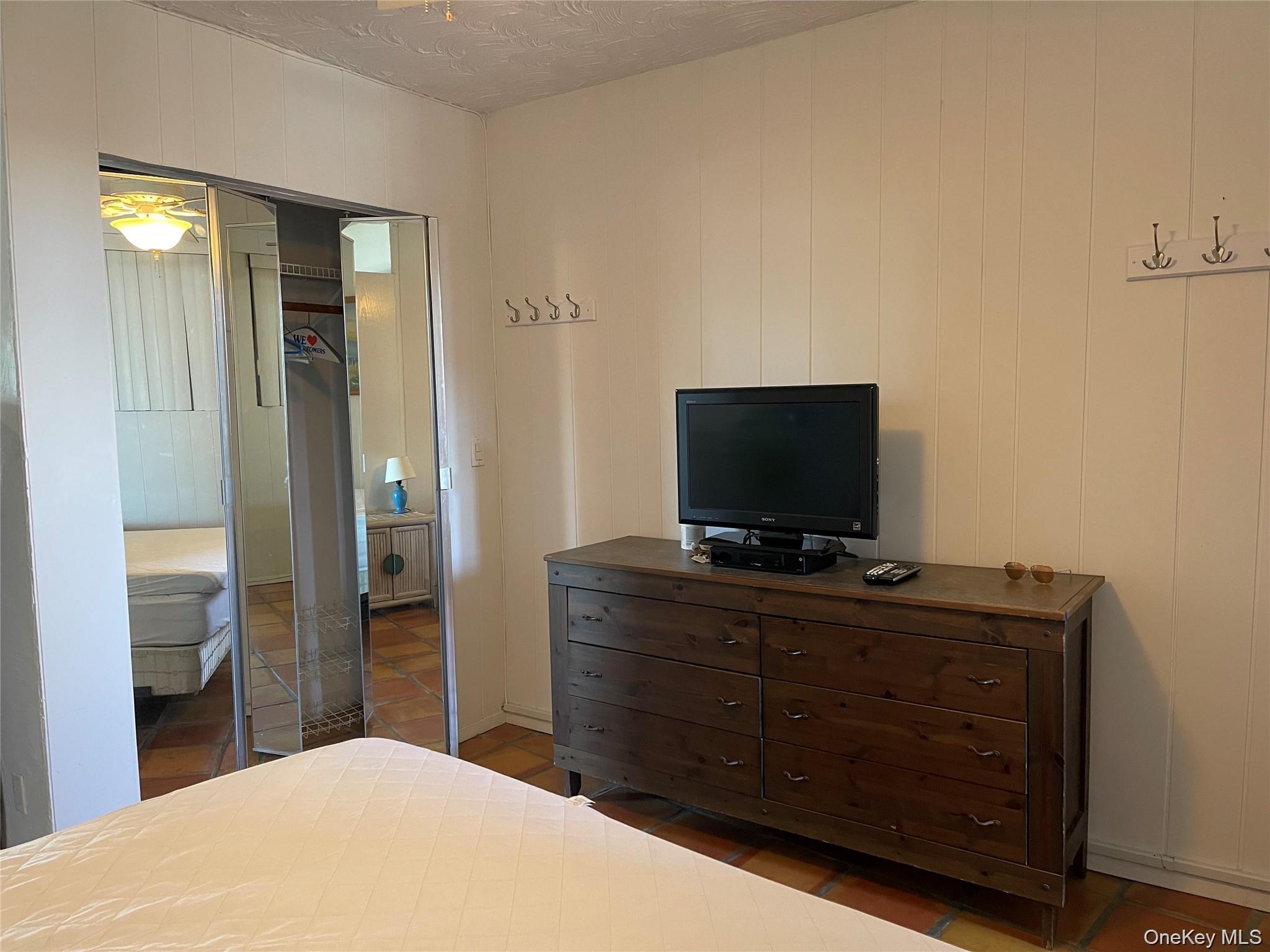 830 Shore Road, Unit 3E photo 3