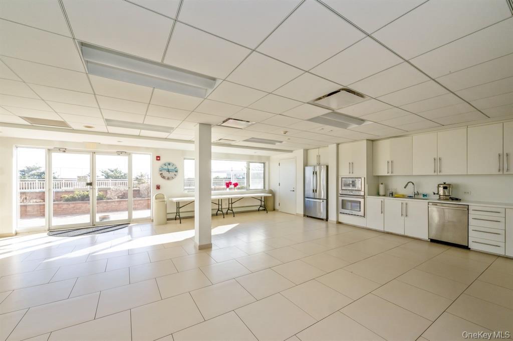 830 Shore Road, Unit 3E photo 15