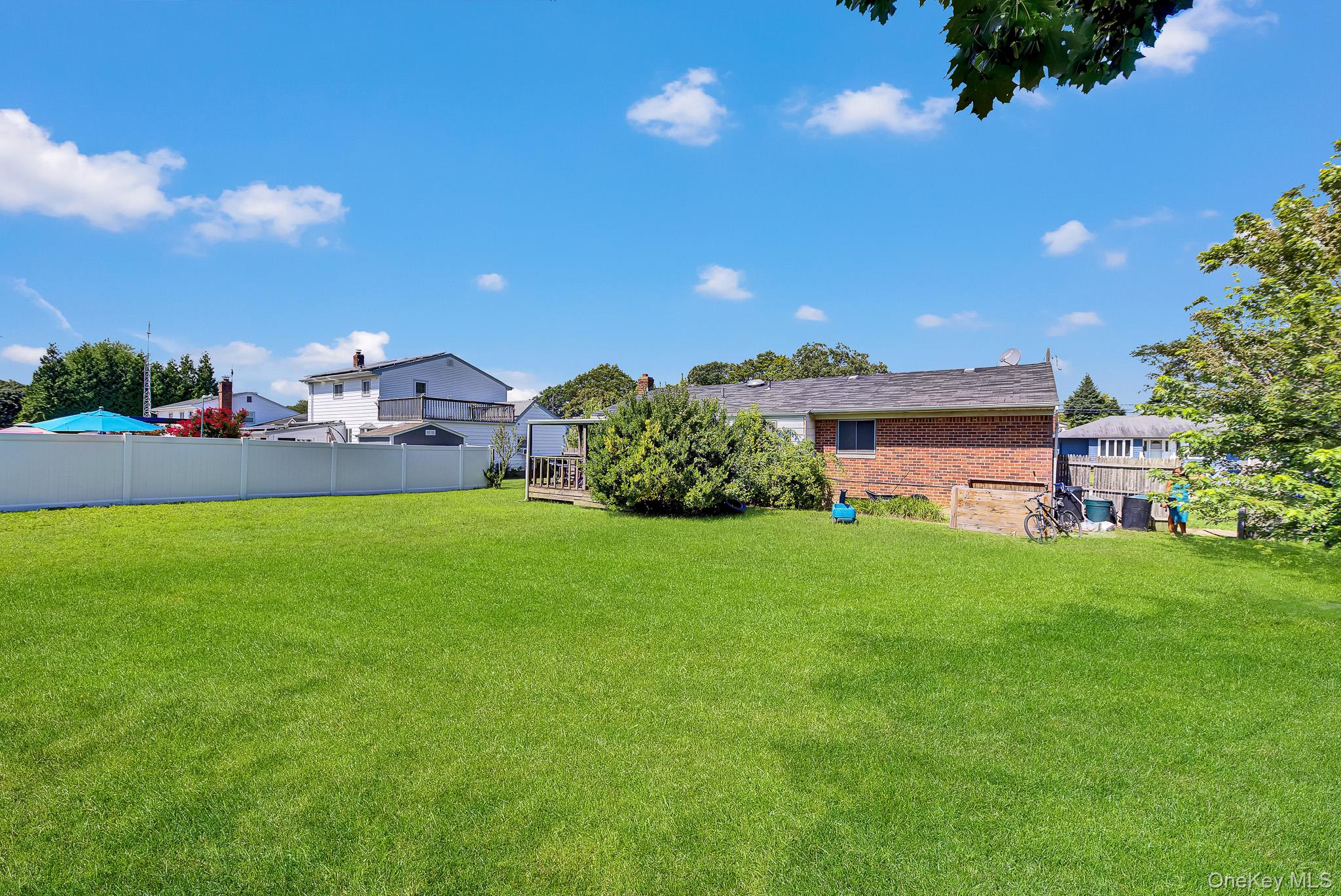 52 Headline Road – For Sale photo 4