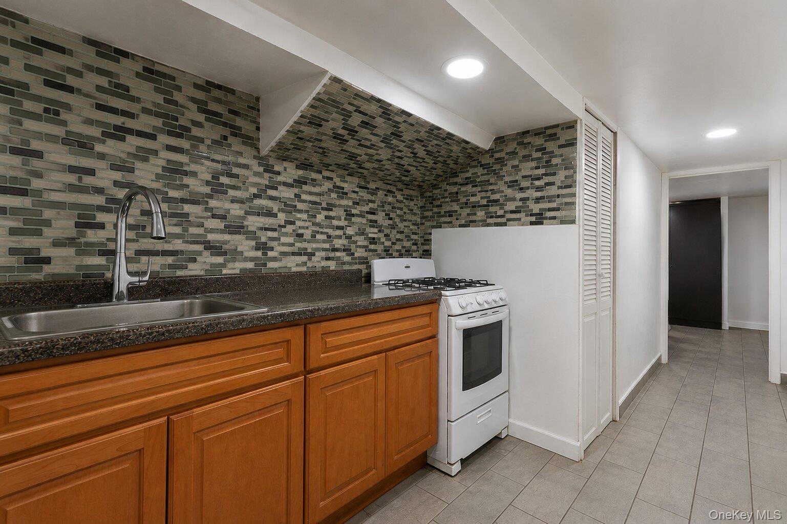 86-19 79th Street – For Sale photo 19