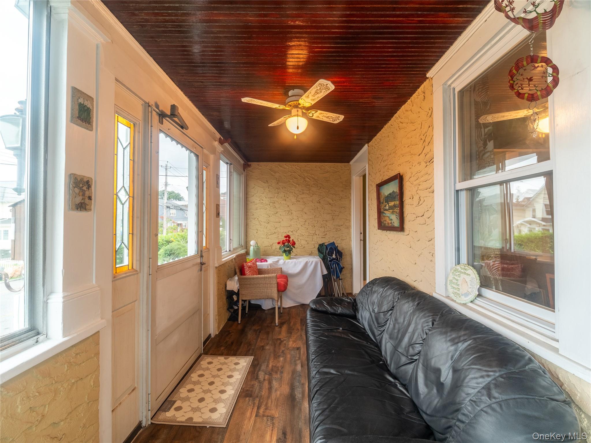 429 Franklin Street – For Sale photo 8