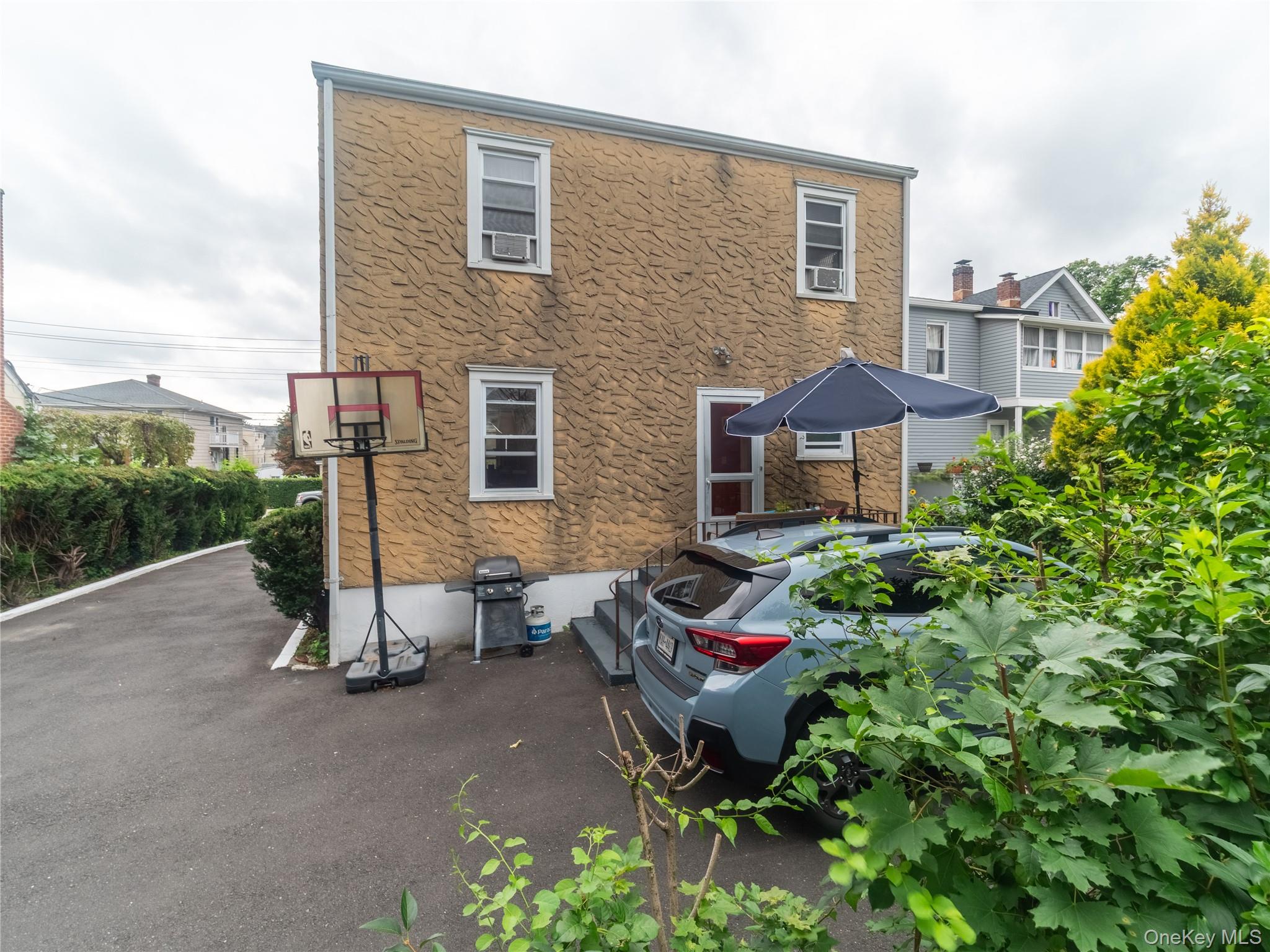 429 Franklin Street – For Sale photo 5