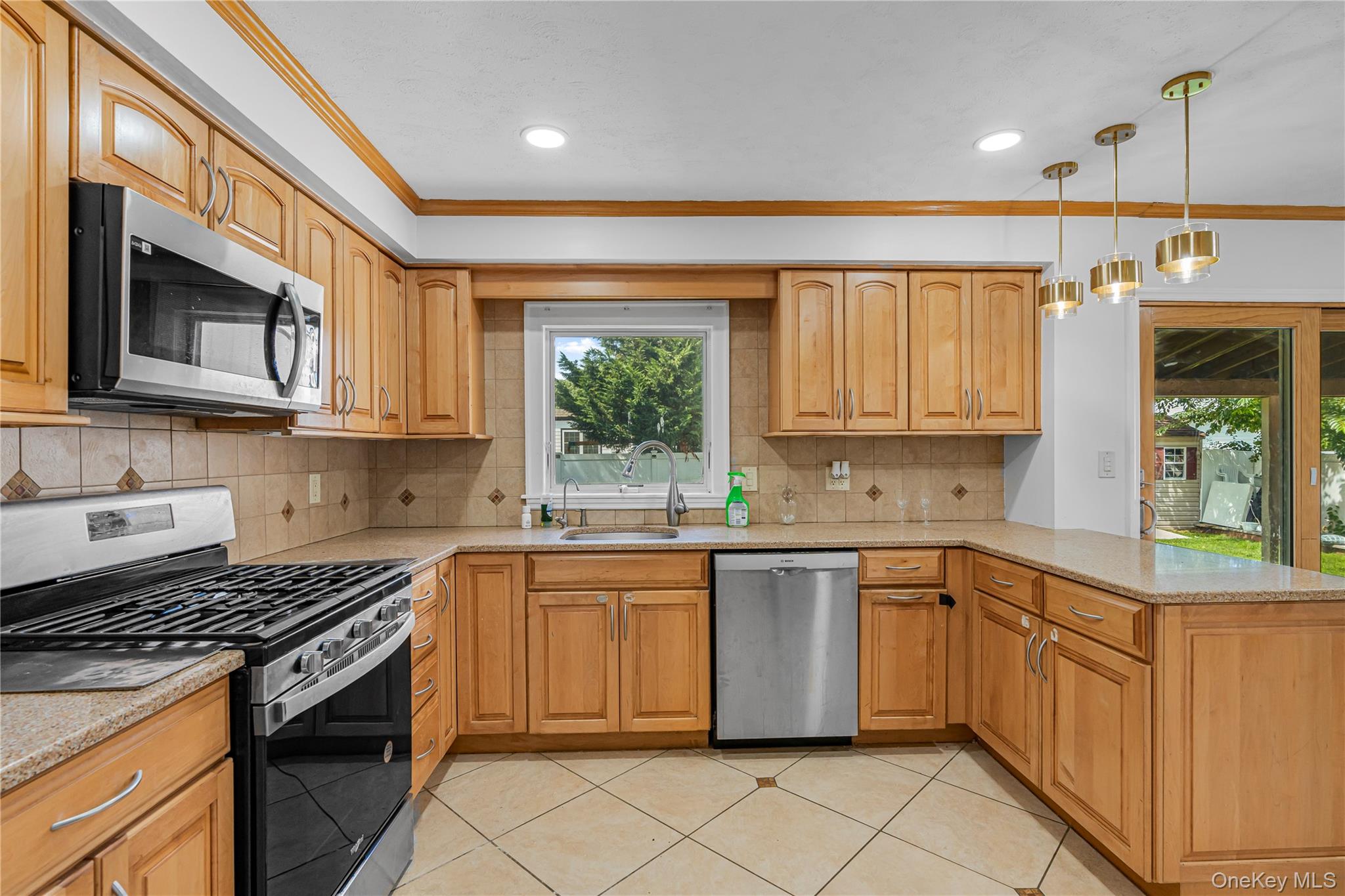 195 N Wisconsin Avenue – For Sale photo 6