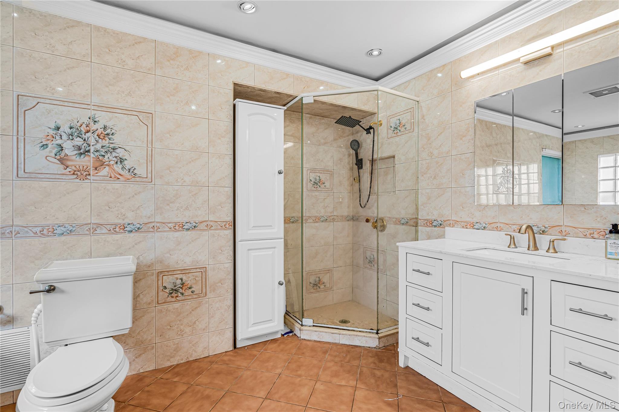 195 N Wisconsin Avenue – For Sale photo 10
