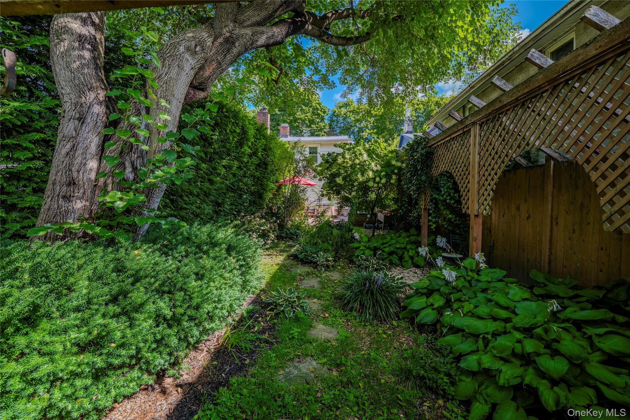 13 Kemble Avenue – For Sale photo 2