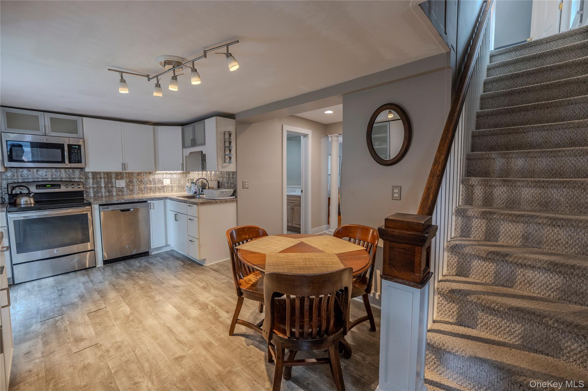 13 Kemble Avenue – For Sale photo 9