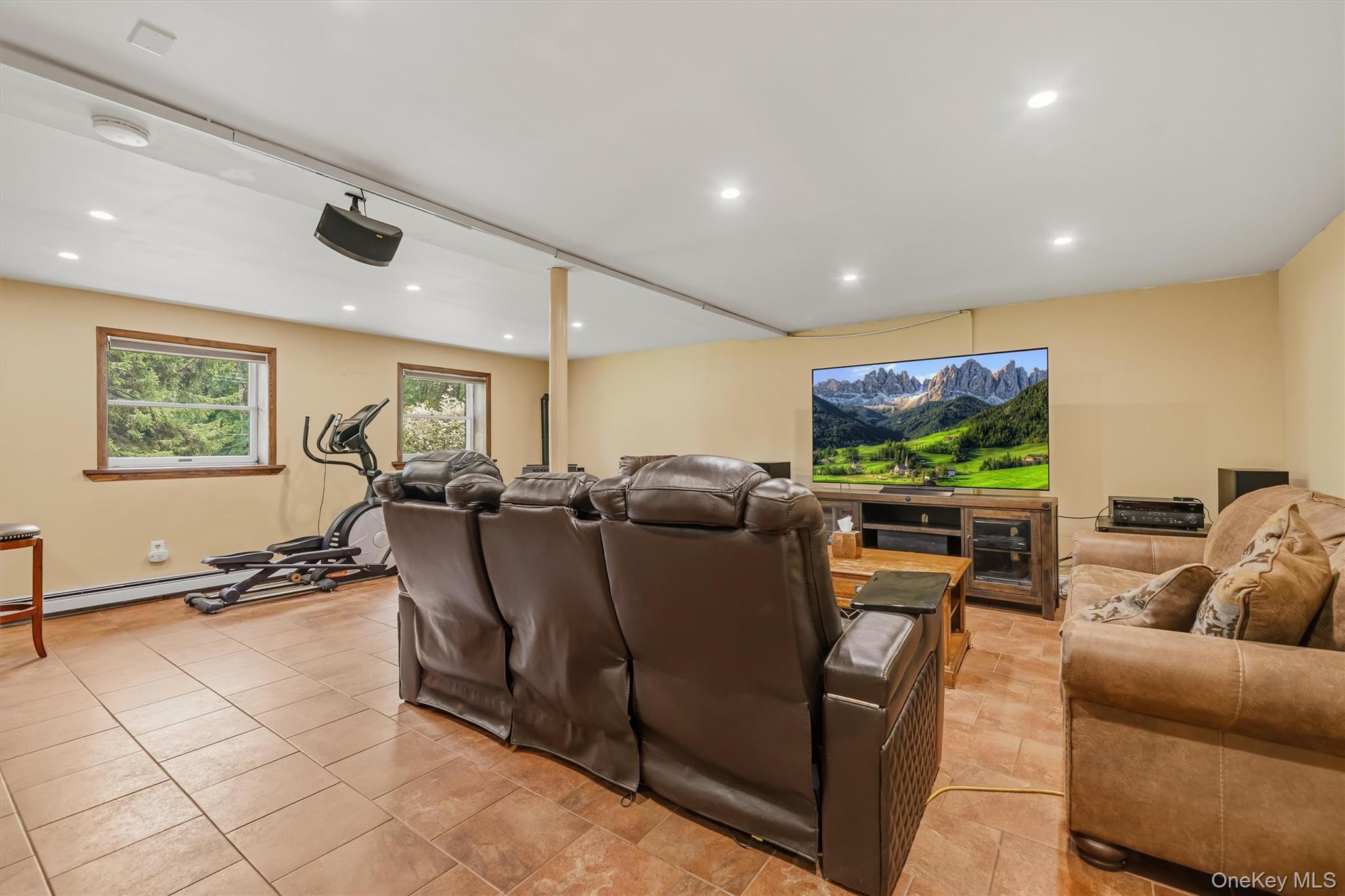 133 Bedell Avenue – For Sale photo 25