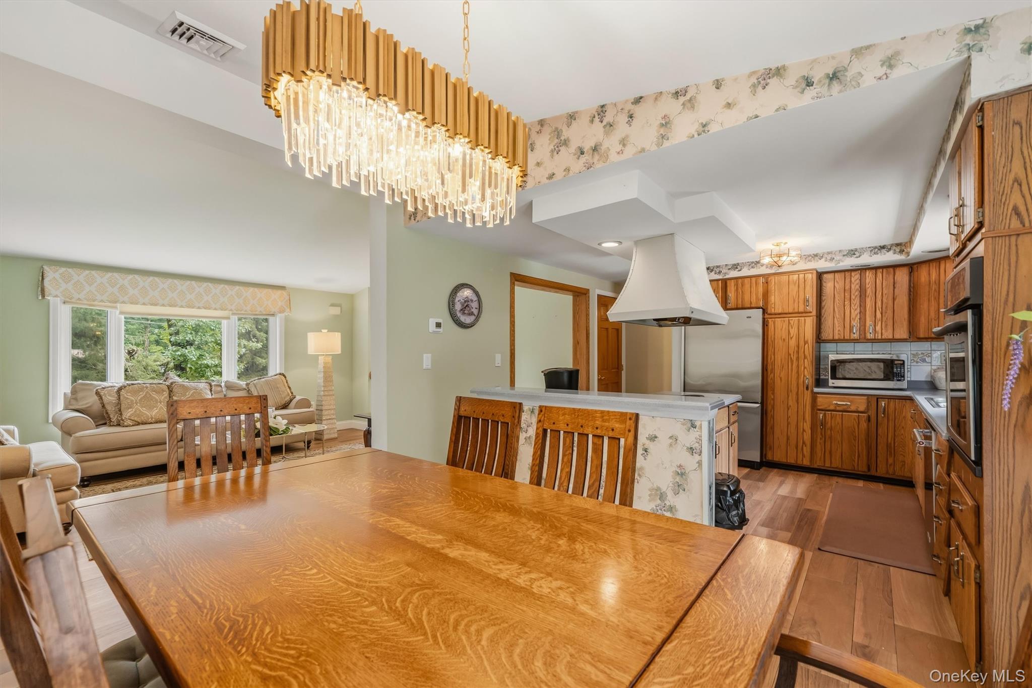 133 Bedell Avenue – For Sale photo 10