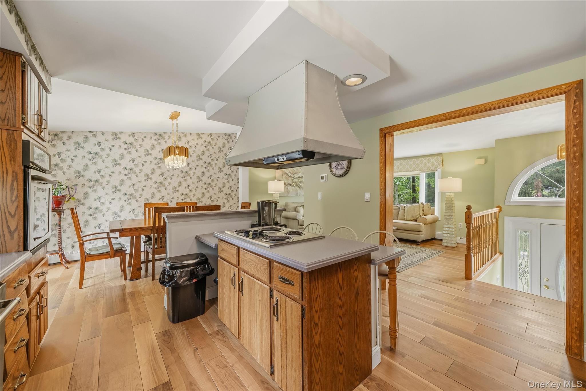 133 Bedell Avenue – For Sale photo 13