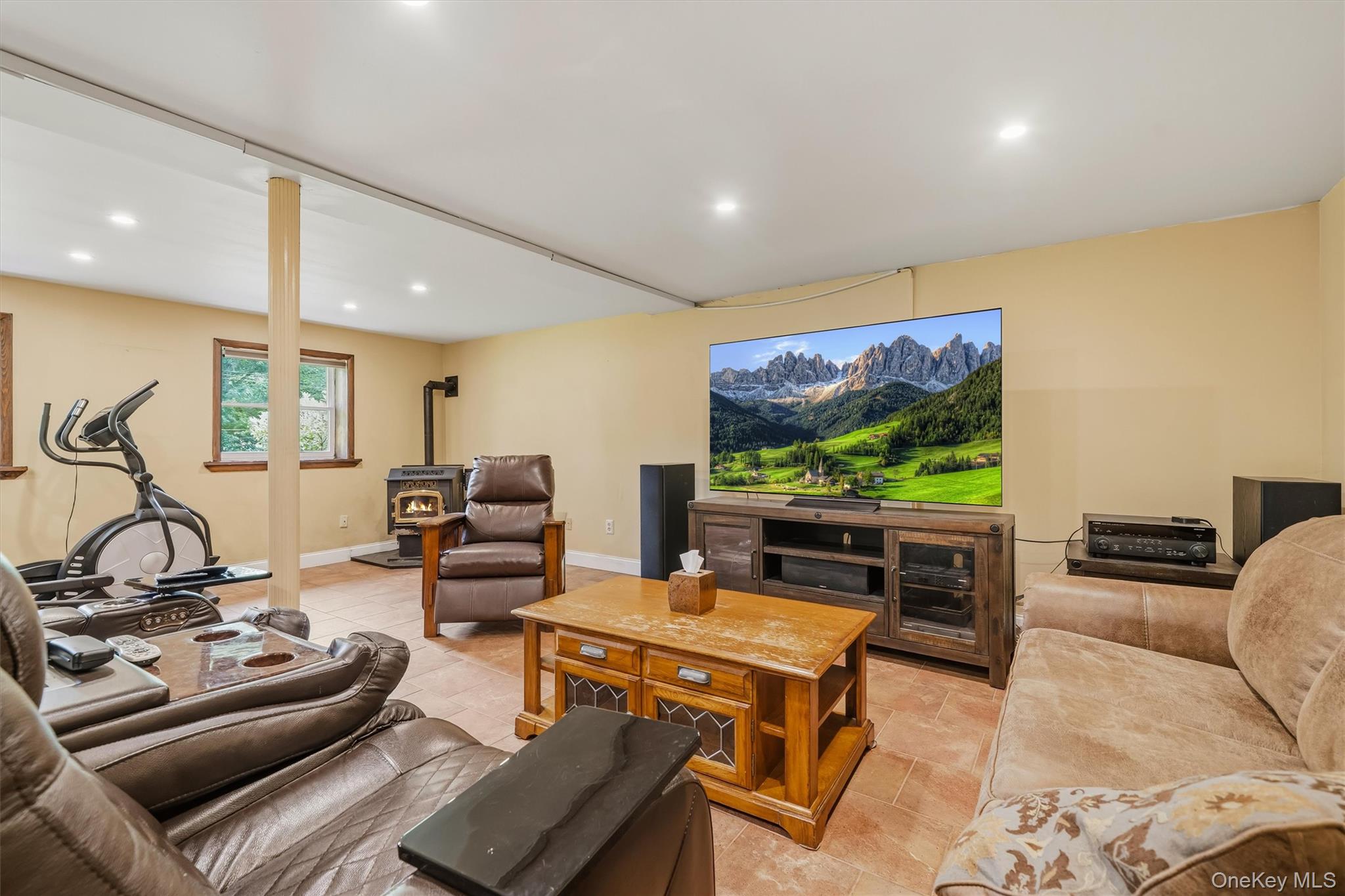 133 Bedell Avenue – For Sale photo 26