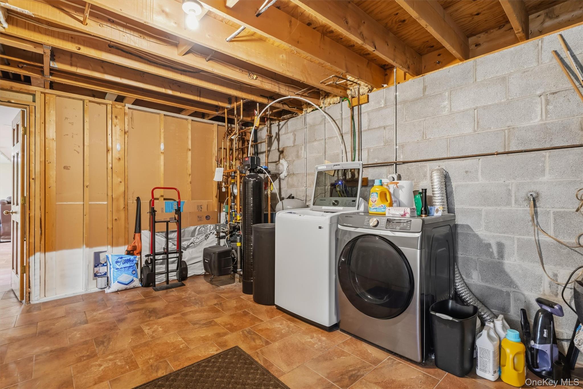 133 Bedell Avenue – For Sale photo 34