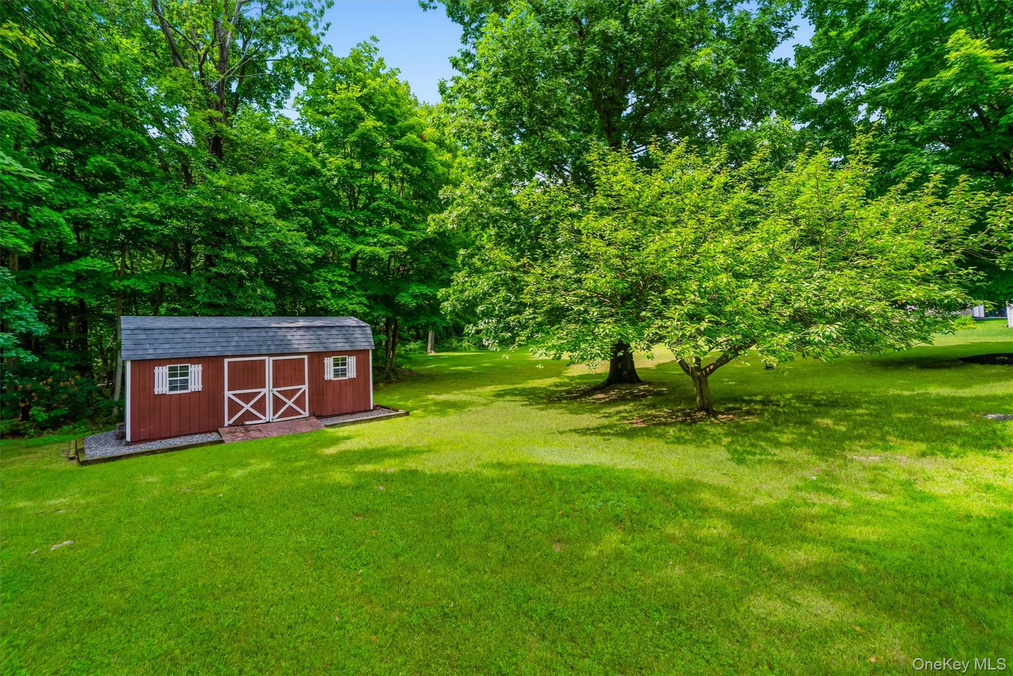 133 Bedell Avenue – For Sale photo 44