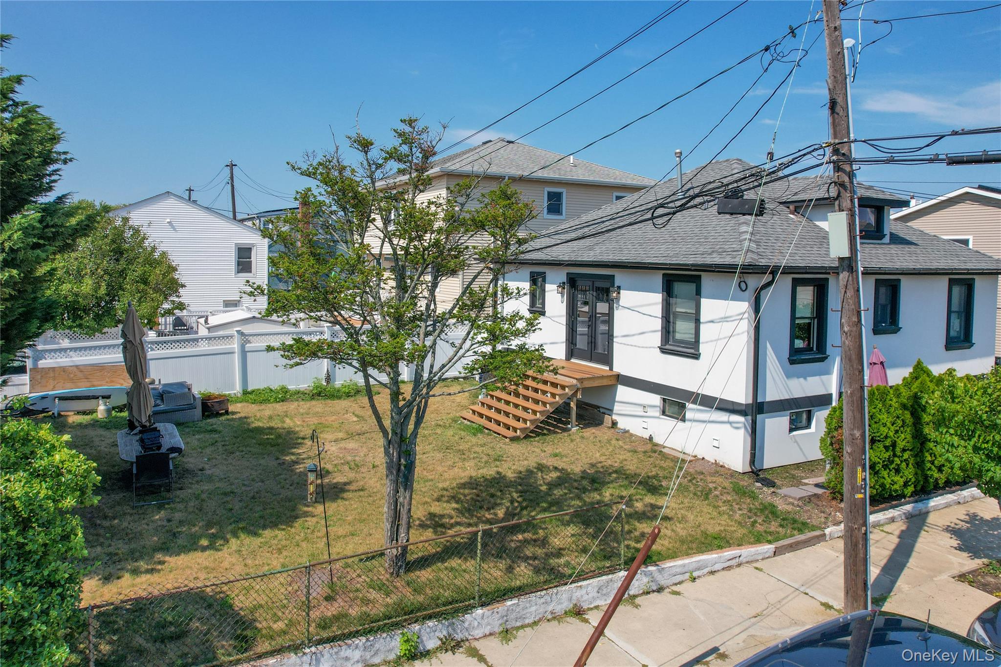 723 W Olive Street – For Sale photo 3
