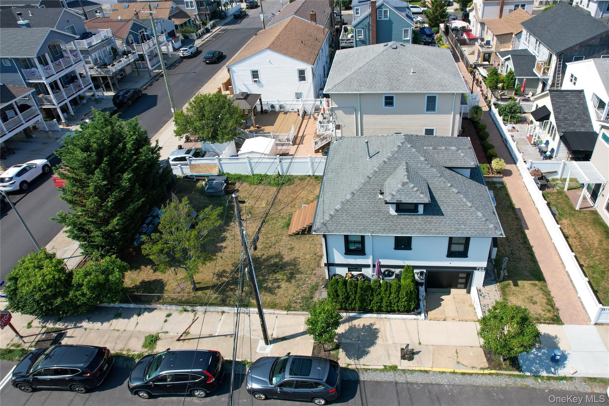 723 W Olive Street – For Sale photo 4