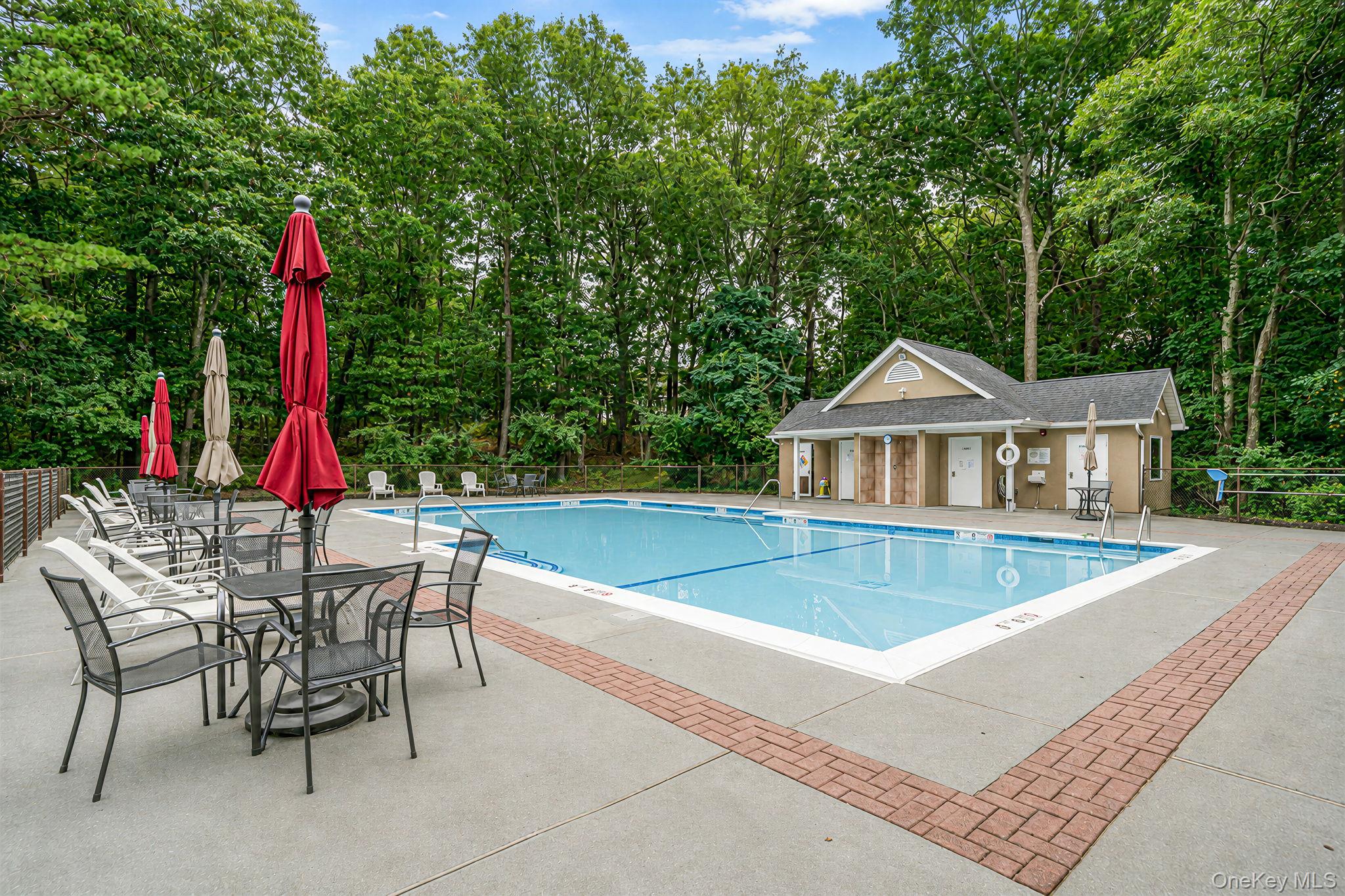 26 Kettle Hole Road – For Sale photo 17