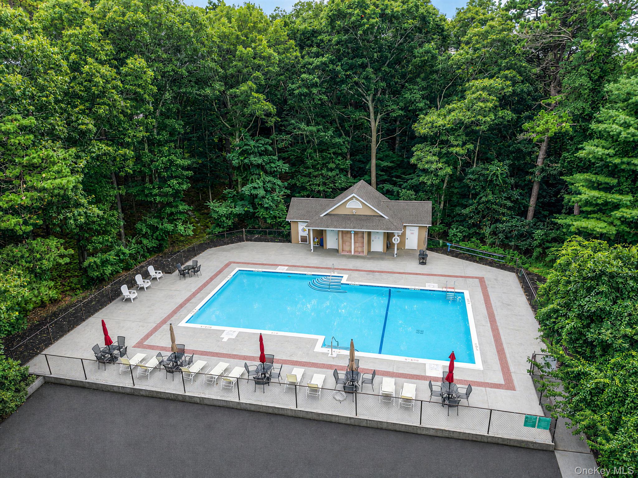26 Kettle Hole Road – For Sale photo 13