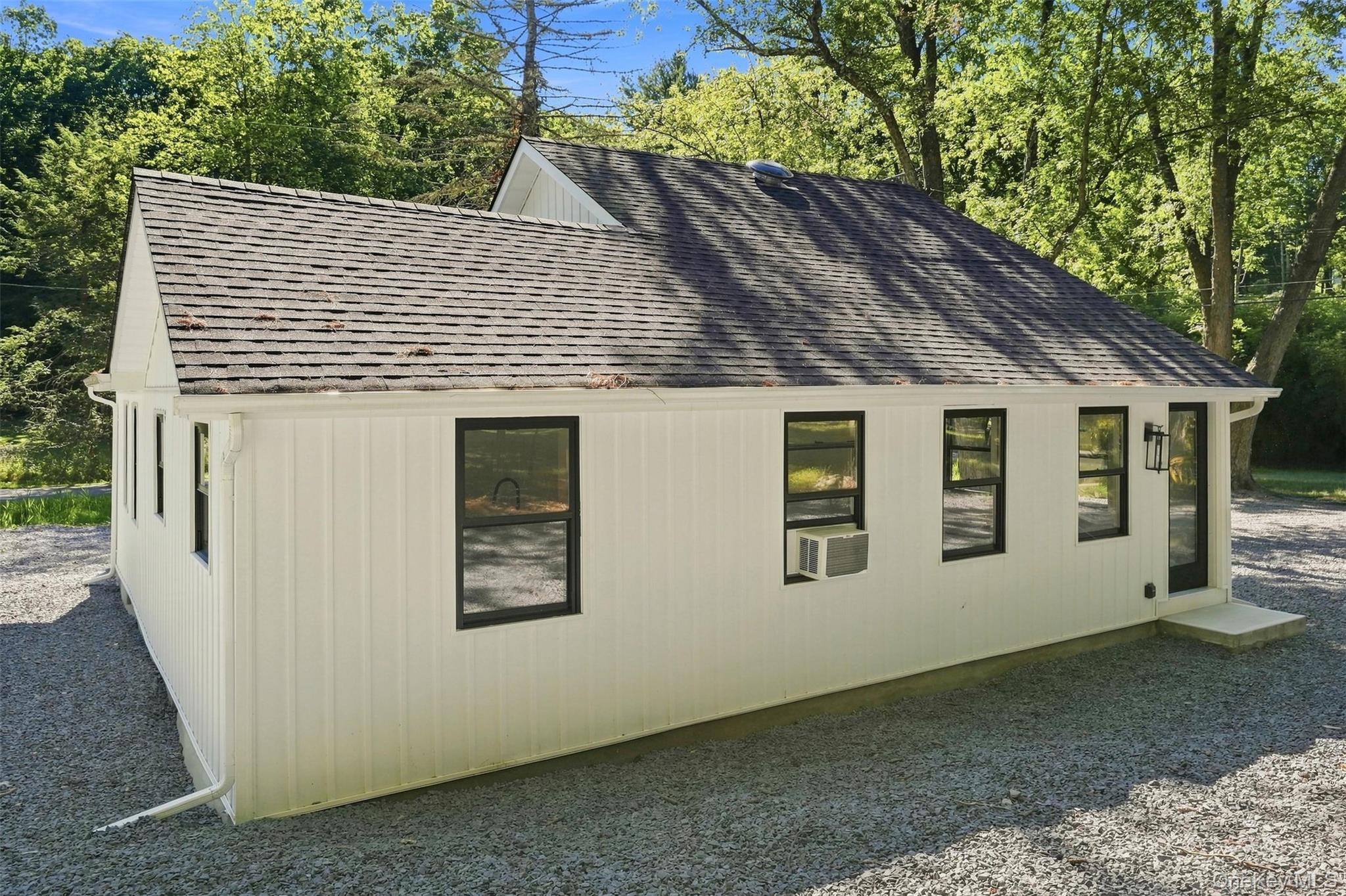 22 Downy Trail – For Sale photo 3
