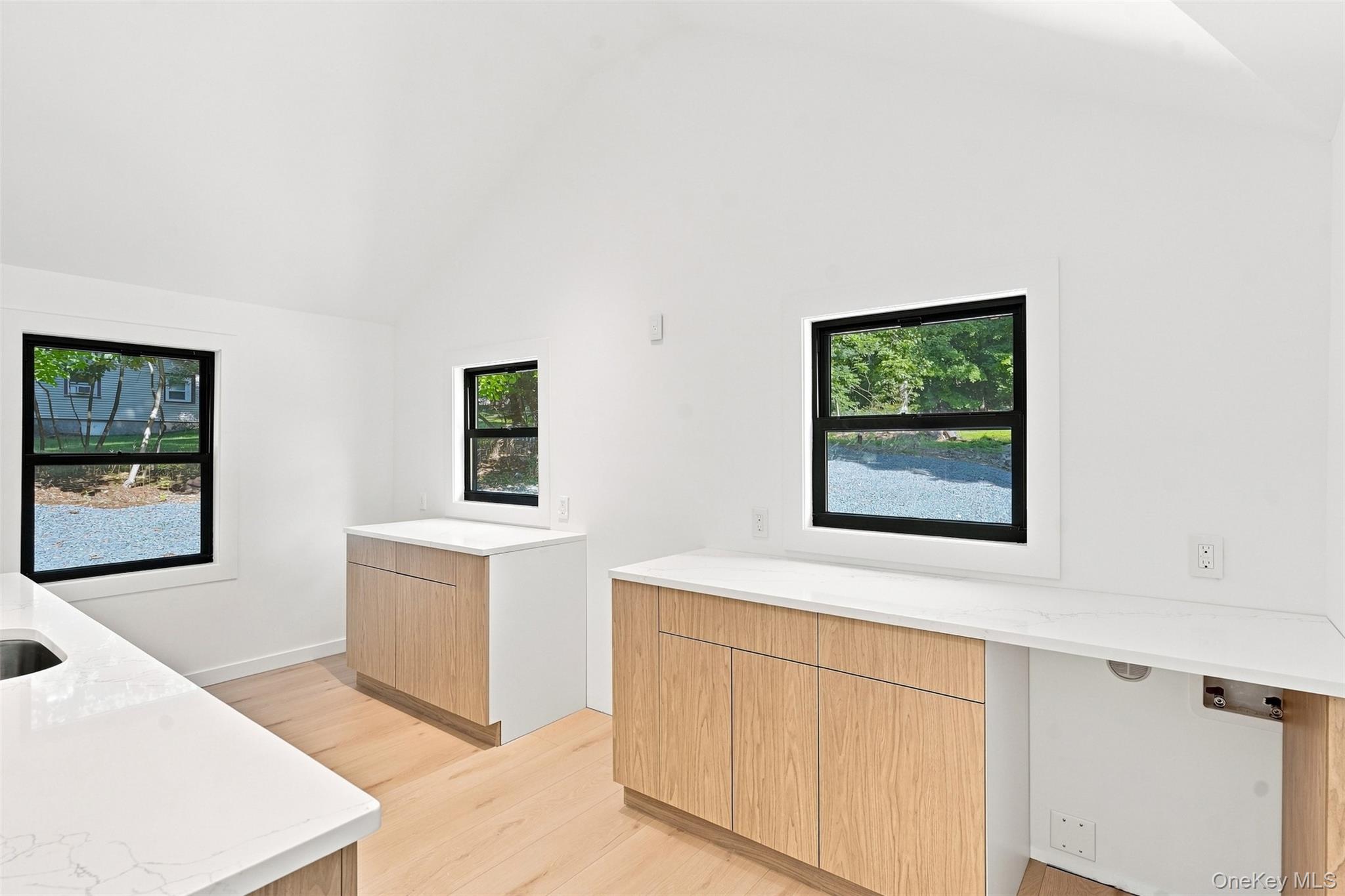 22 Downy Trail – For Sale photo 17