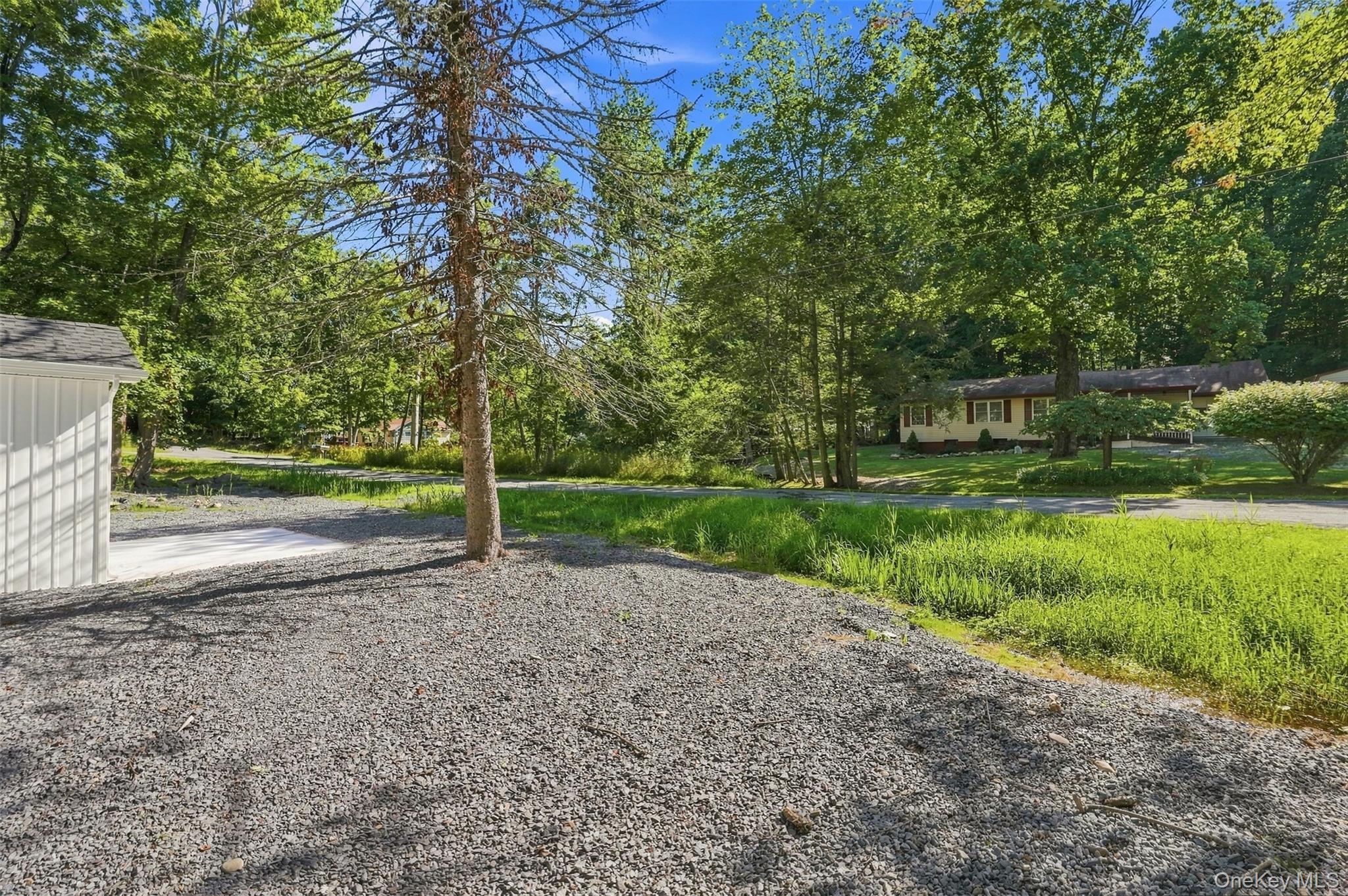 22 Downy Trail – For Sale photo 30