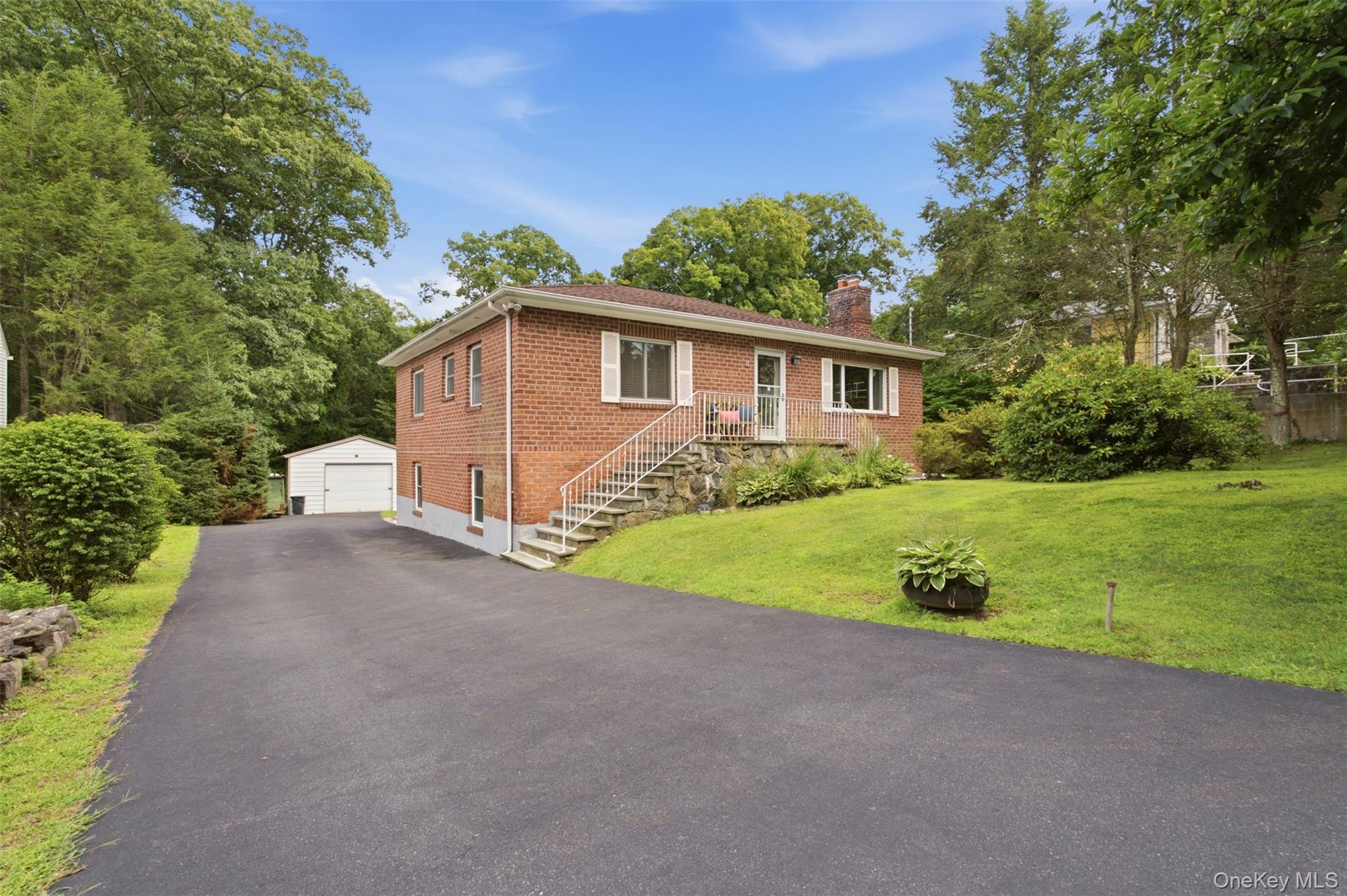 8 Arbutus Street – For Sale photo 21
