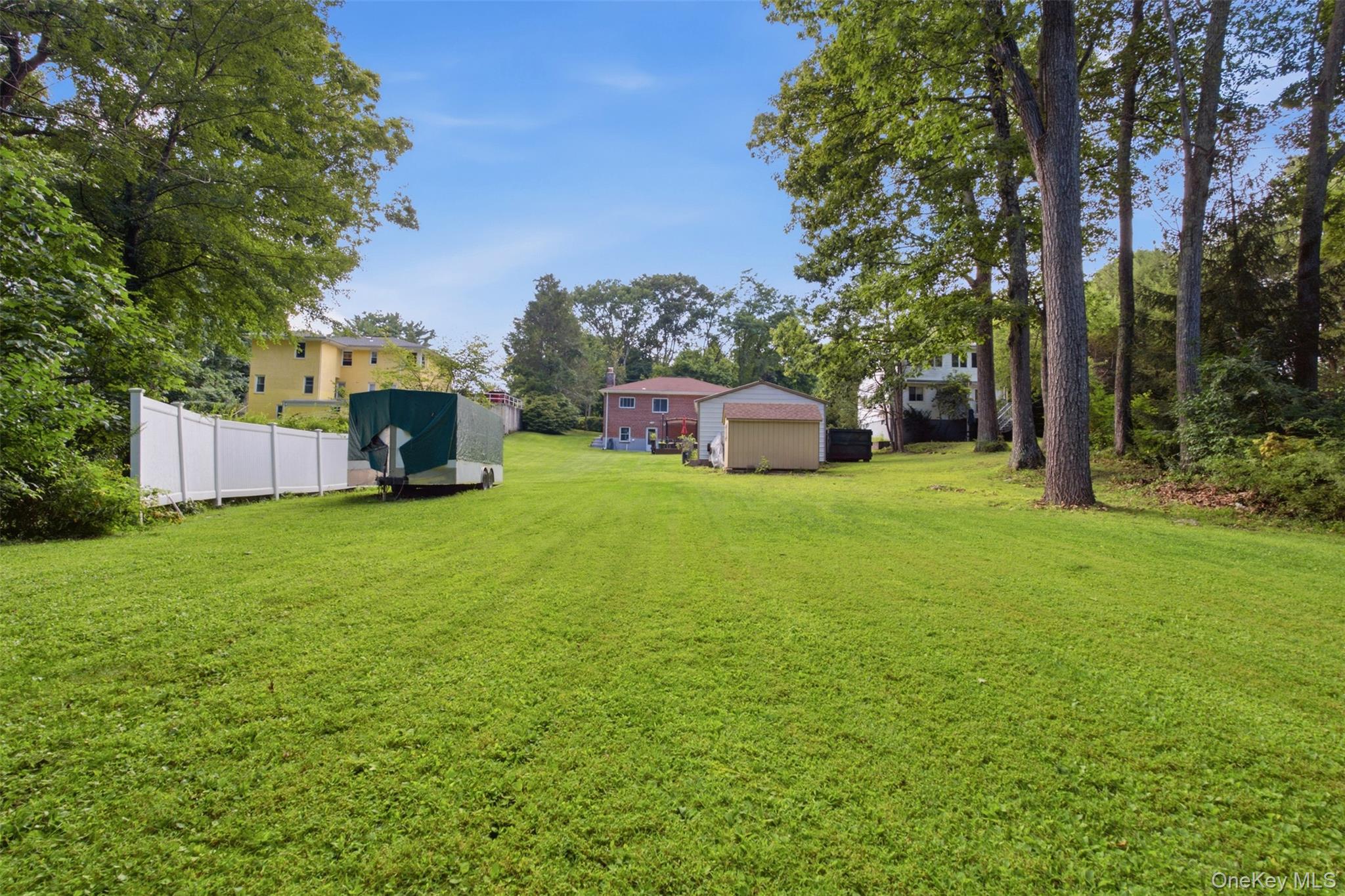 8 Arbutus Street – For Sale photo 25