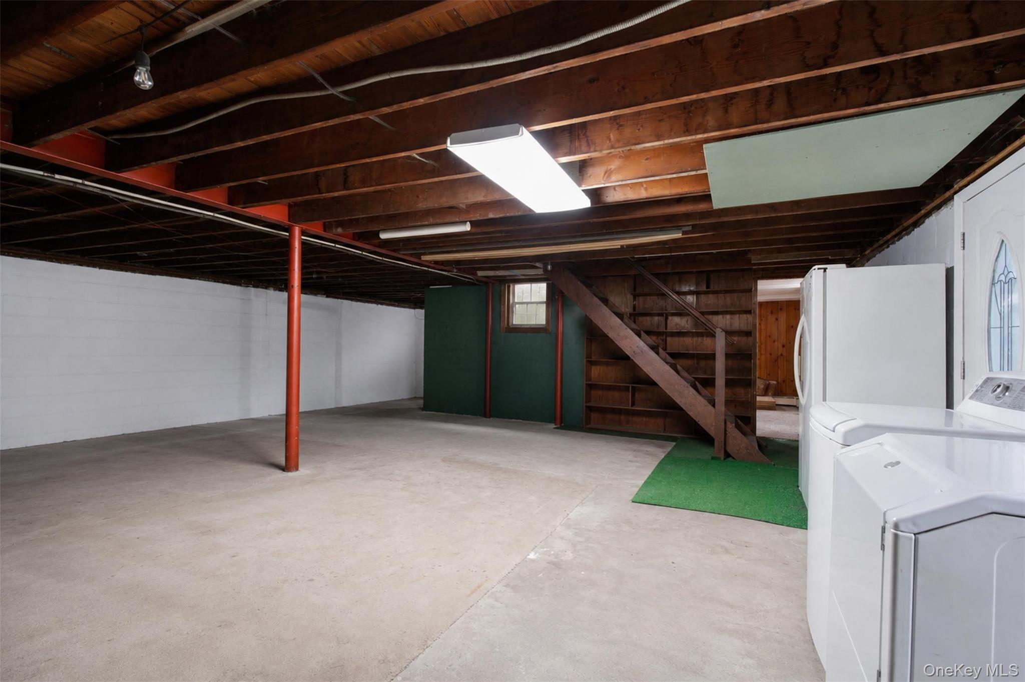 8 Arbutus Street – For Sale photo 20