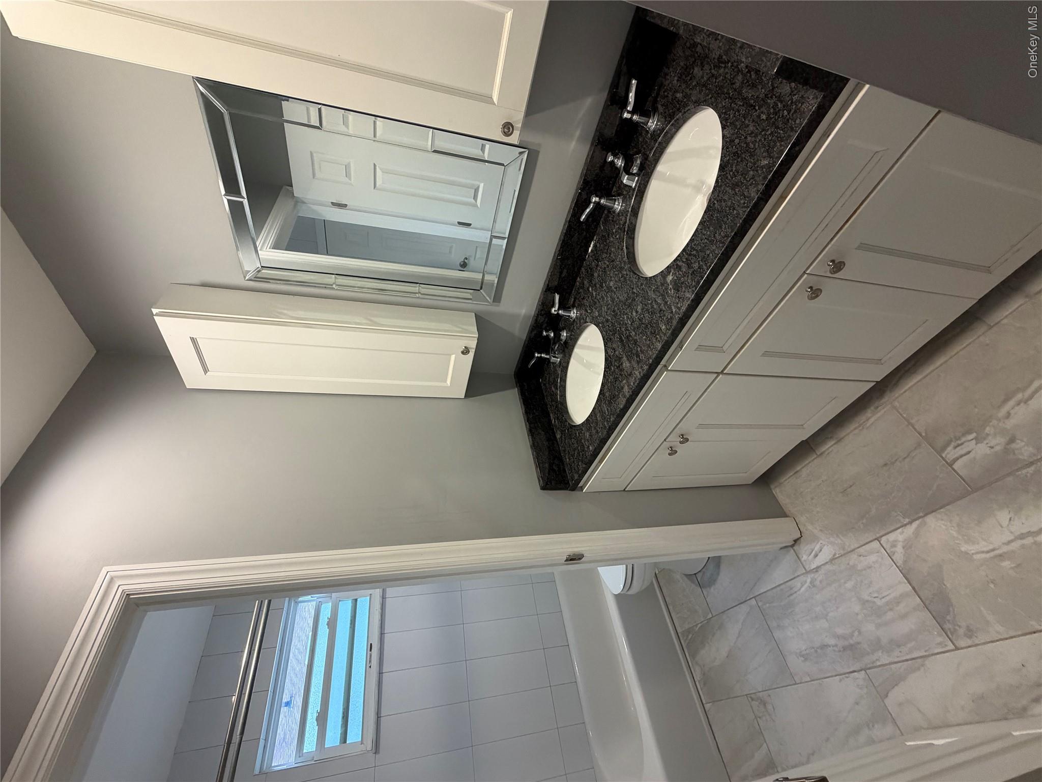 404 Edgegrove Avenue – For Sale photo 9