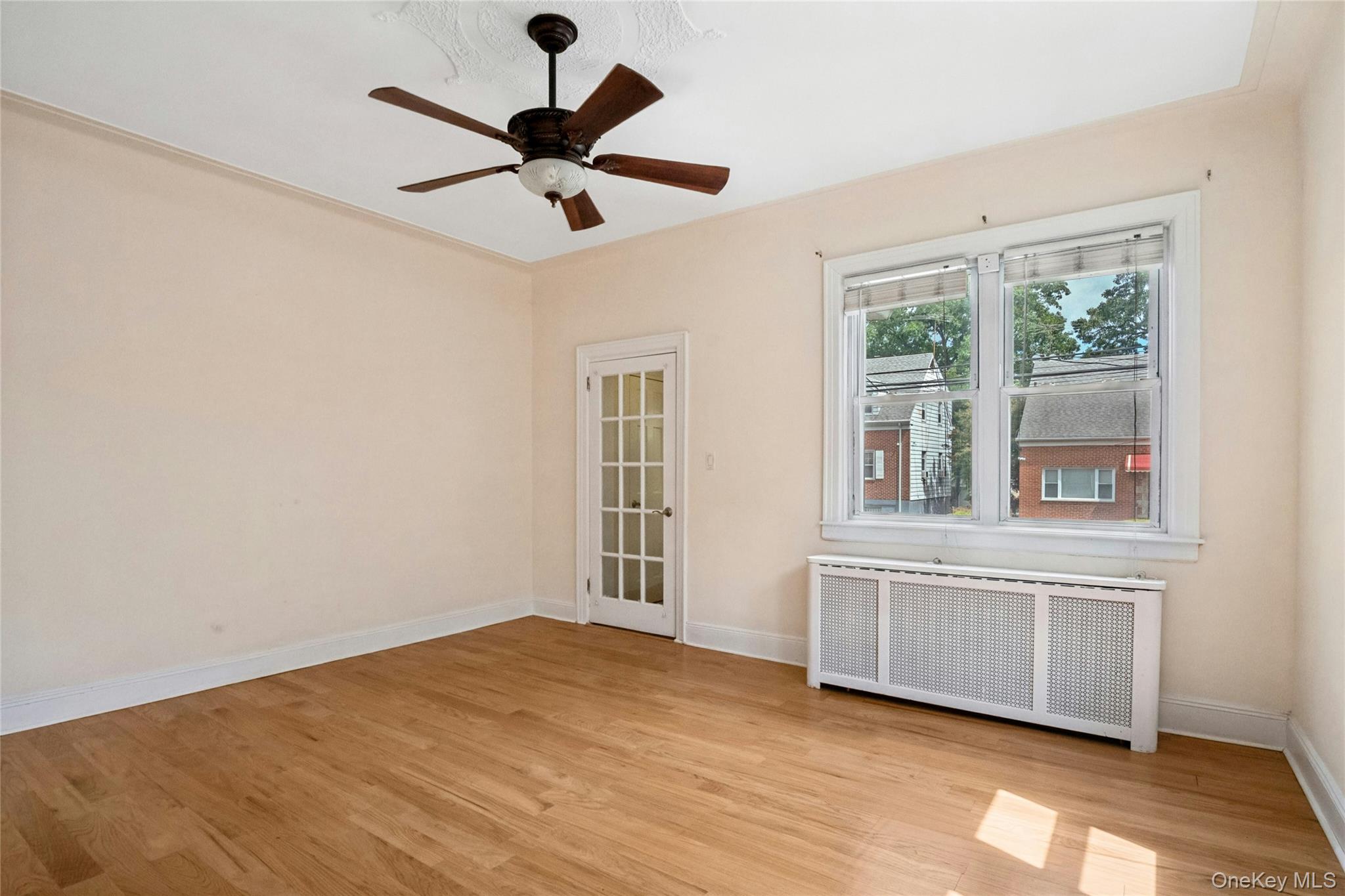 4041 Duryea Avenue – For Sale photo 8