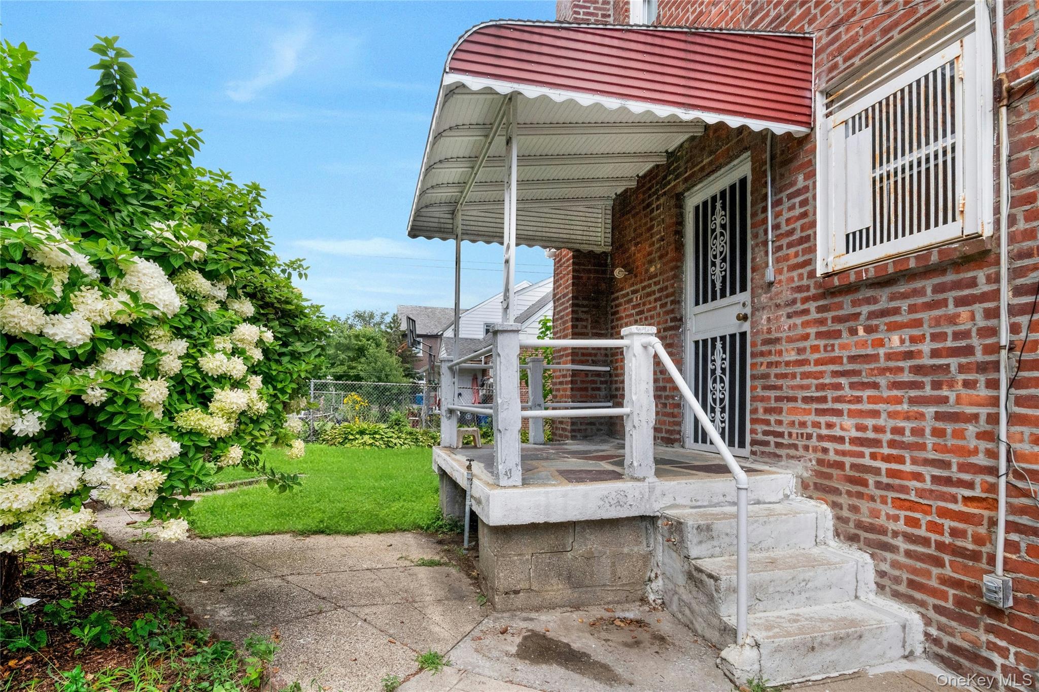 4041 Duryea Avenue – For Sale photo 5