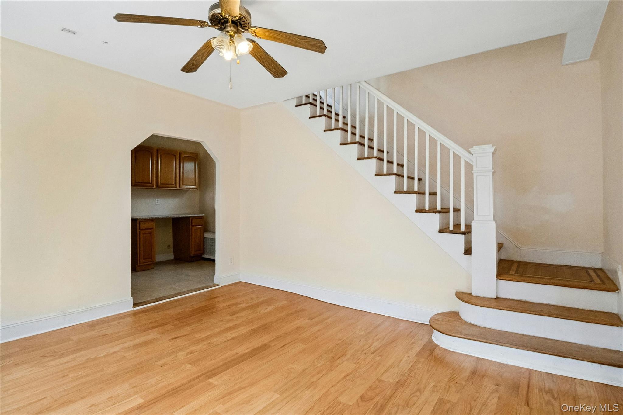 4041 Duryea Avenue – For Sale photo 12