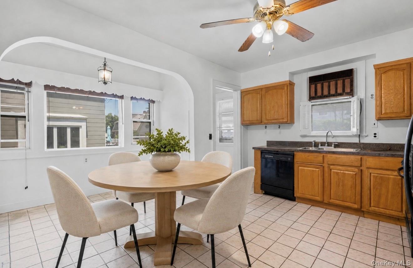 11 Winfield Avenue – For Sale photo 10