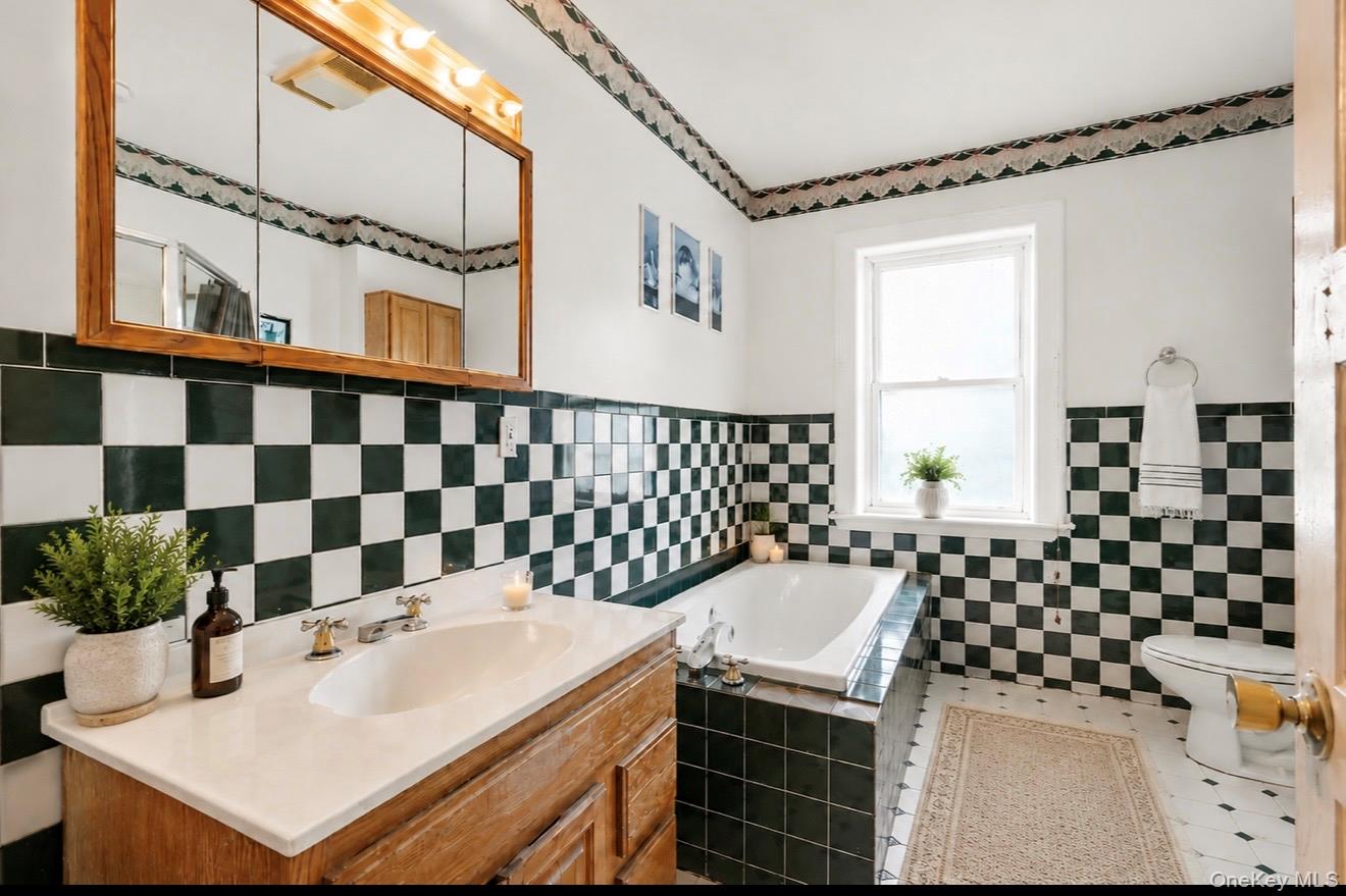 11 Winfield Avenue – For Sale photo 20
