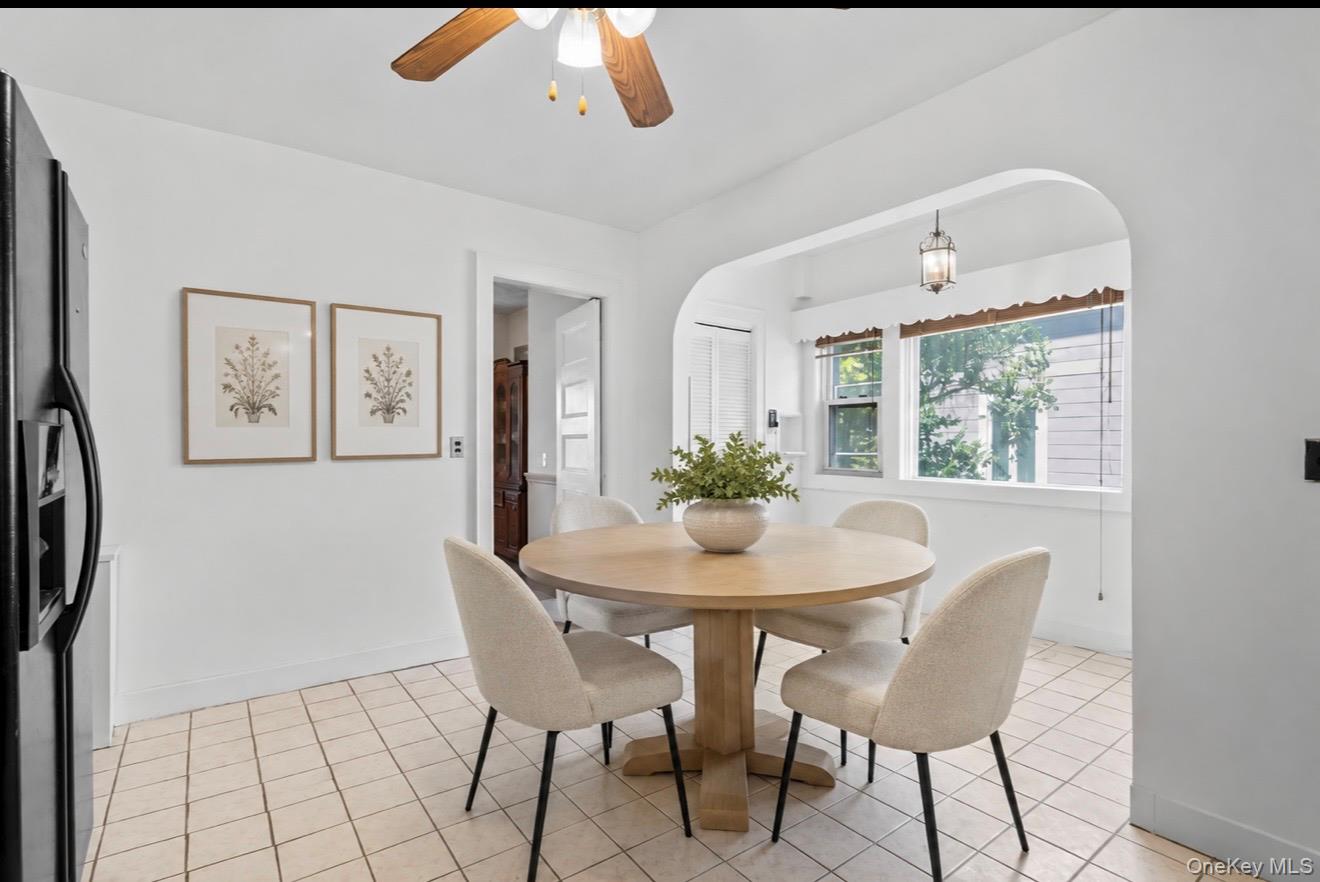 11 Winfield Avenue – For Sale photo 11