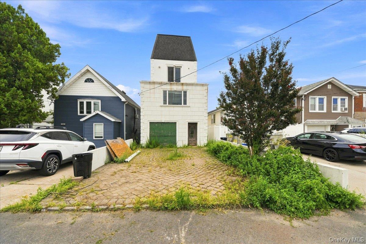 3238 Tierney Place – For Sale photo 2