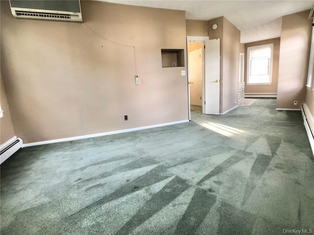 72 Stewart Avenue – For Rent photo 11