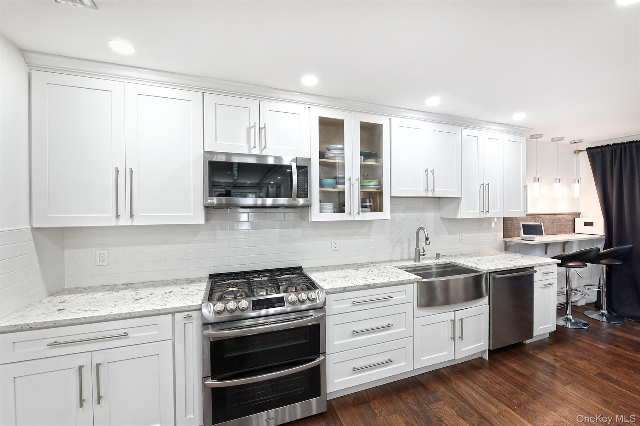 73 Alton Avenue – For Rent photo 12