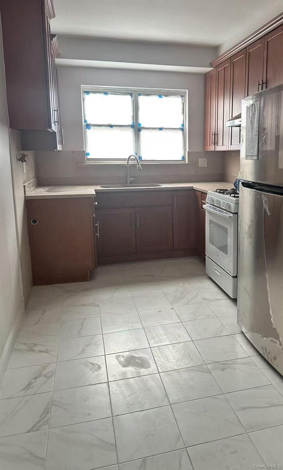43-35 Byrd Street – For Sale photo 9