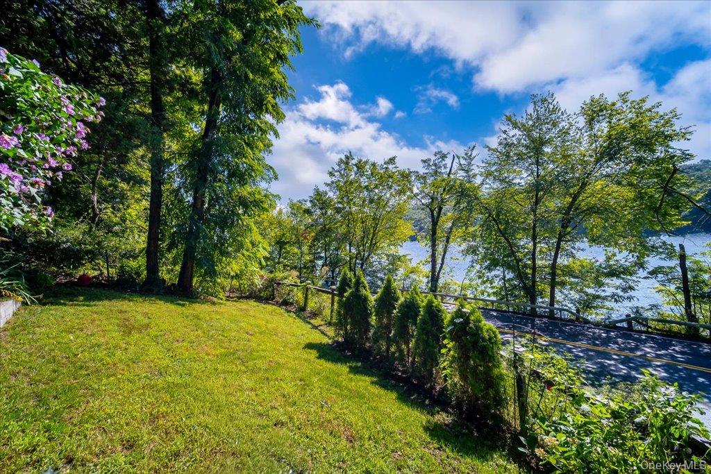570 Lakes Road – For Sale photo 36
