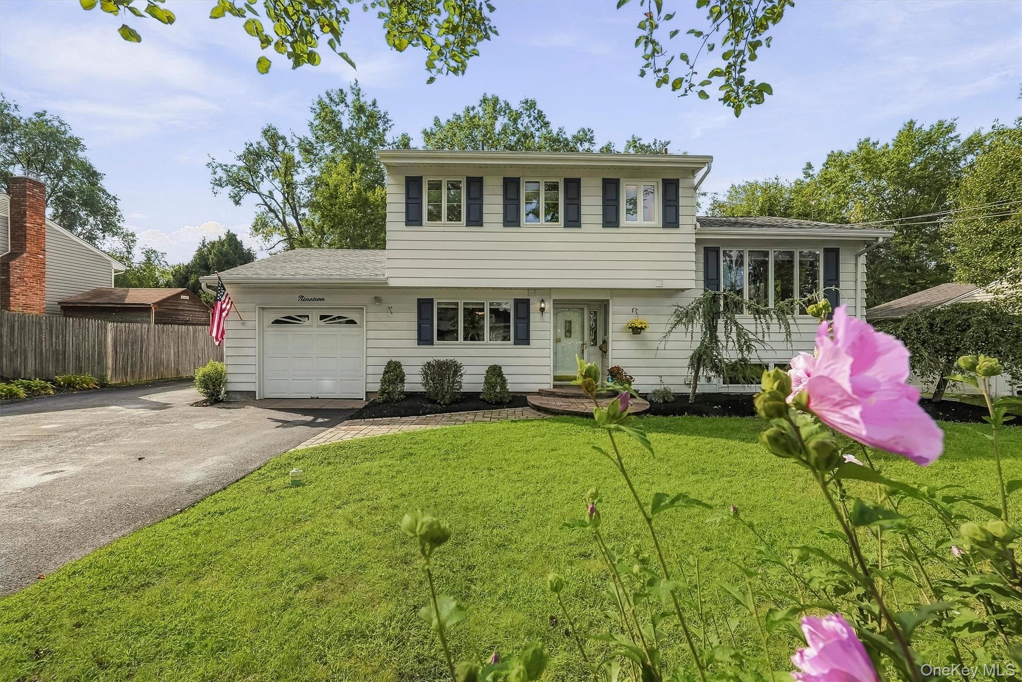 19 Dutch Hollow Drive – For Sale photo 4