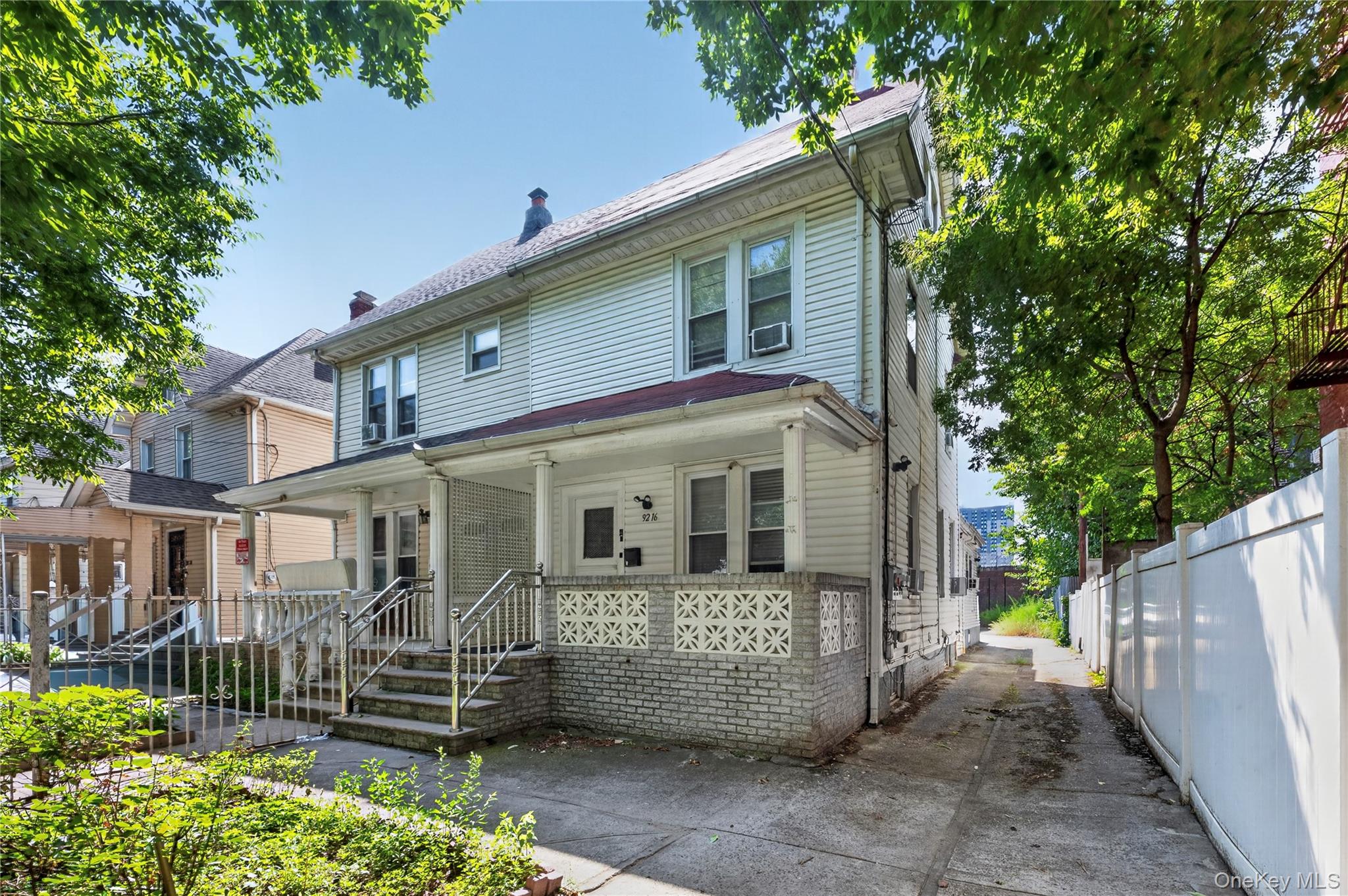 9216 173rd Street – For Sale