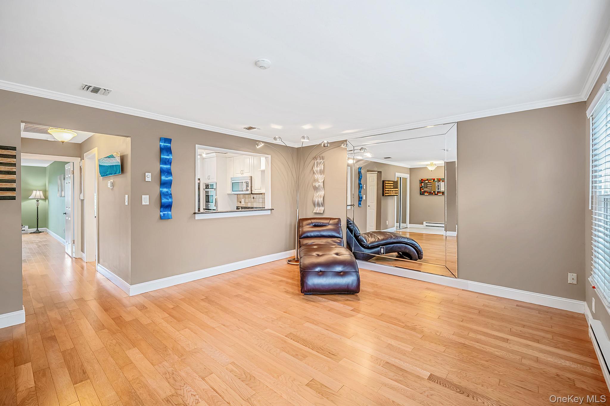 89 Hearthside Drive – For Sale photo 6